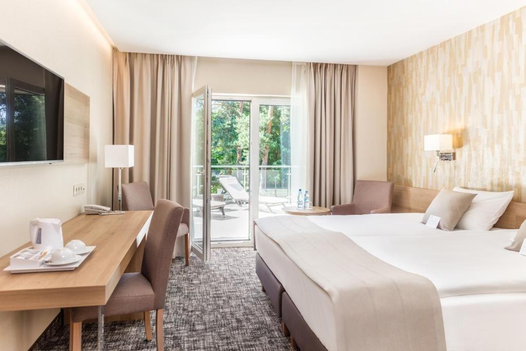 Z-Hotel Business & Spa Otwock Eksteriør billede